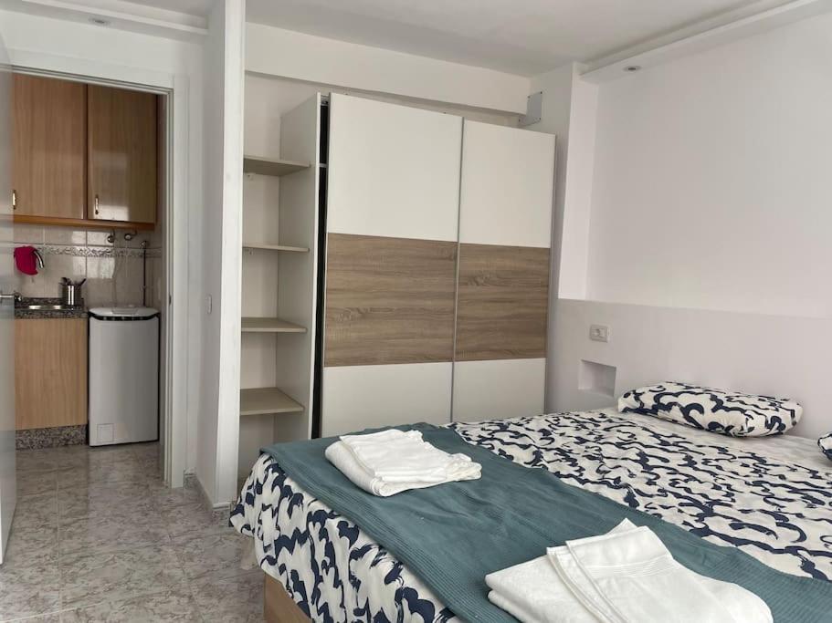 Giovina Living Av Suecia 150M From Beach Los Cristianos  Exterior foto